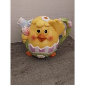 Chang Song Baby Chick in Egg Shell Teapot with Flower Handle